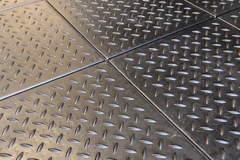 rubber link mat